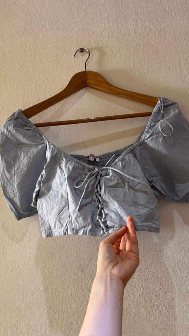 Top corto blu estivo