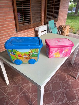 Cajas juguetes