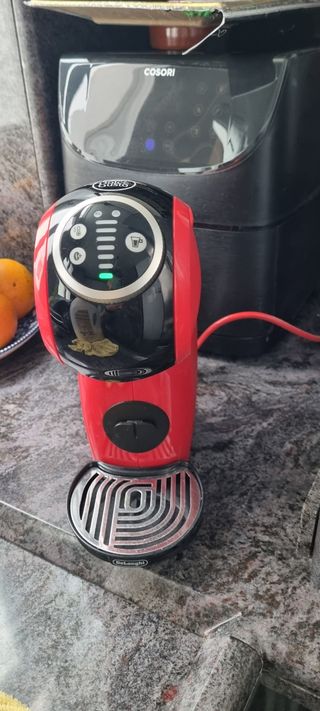 Cafetera  nescafe dolce gusto