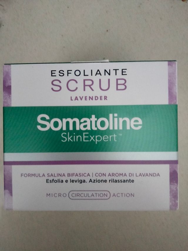 Somatoline skin Expert scrub corpo