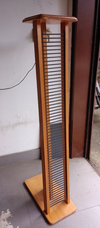 Porta CD verticale in legno