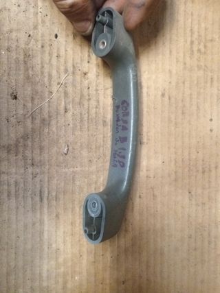 Pega porta-malas Opel Corsa B