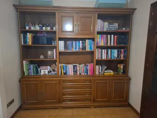 Mueble salón madera maciza