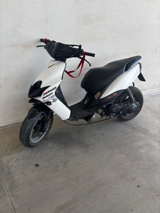 Yamaha Jog RR