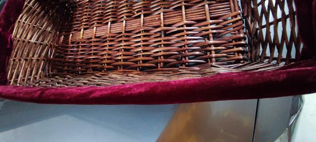 Cesto vimini velluto rosso