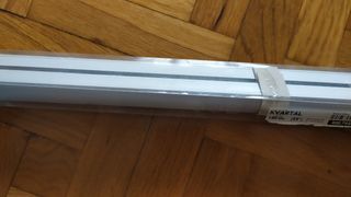 Sistema de suspensión de cortinas y paneles. Riel.