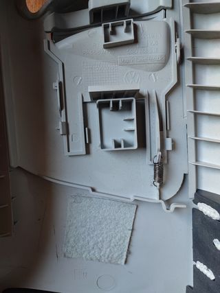 VW Golf 7: Rivestimenti montanti B sx dx