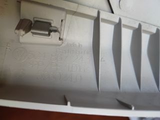 VW Golf 7: Rivestimenti montanti B sx dx