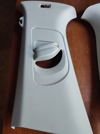 VW Golf 7: Rivestimenti montanti B sx dx