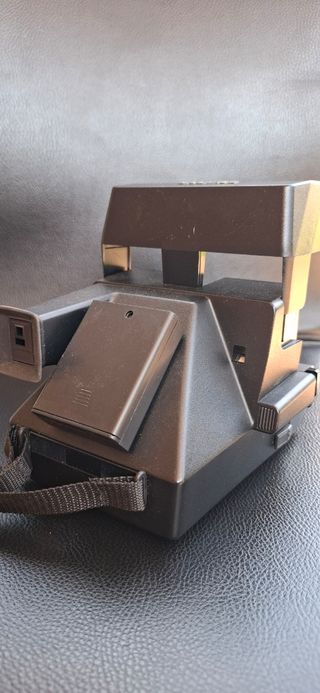 CONVERTIDA Polaroid Sun 660