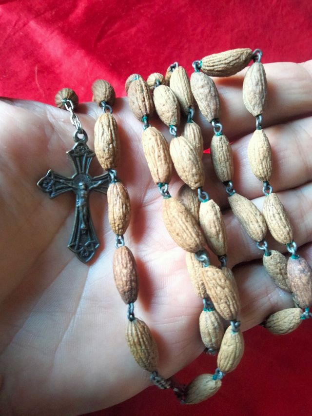 Antico rosario osso di ulivo roma