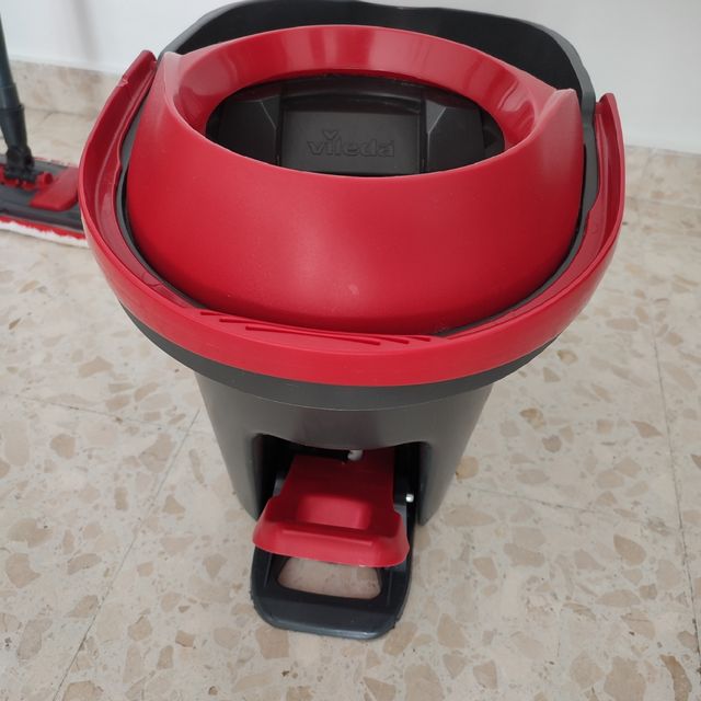 Cubo fregona +  mopa