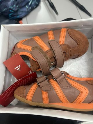 Zapatillas levis bebe/niño T24