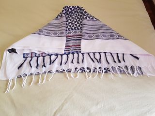 Fular azul y blanco
