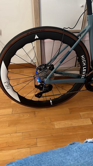 Bicicleta carretera Megamo RAISE