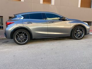 Infiniti Q30S 2016