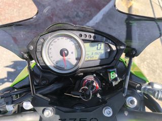Kawasaki Z750 2009 33.000 km