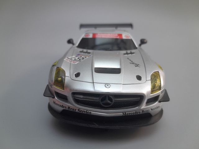 Scalextric Mercedes SLS AMG Ninco
