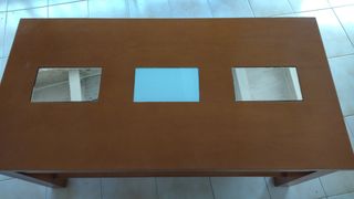 Tauleta baixa. Mesa auxiliar