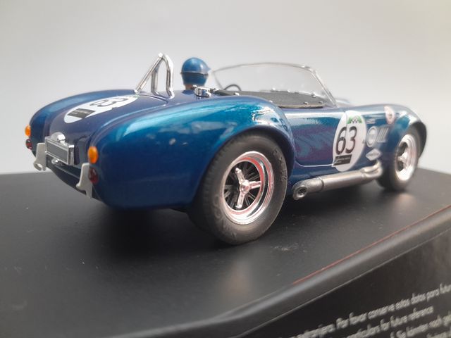 Scalextric AC Cobra Ninco