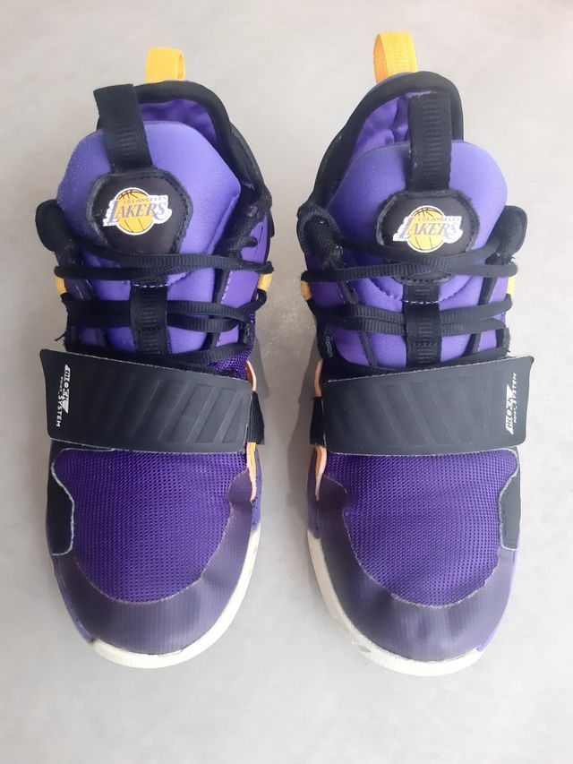 Zapatillas Lakers