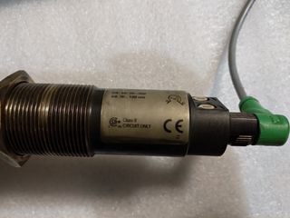 Sensor de proximidad por ultrasonidos