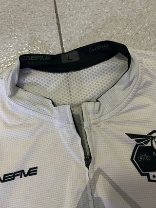 Equipacion culote y maillot OneFiver similar Gobik