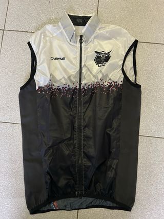 Equipacion culote y maillot OneFiver similar Gobik