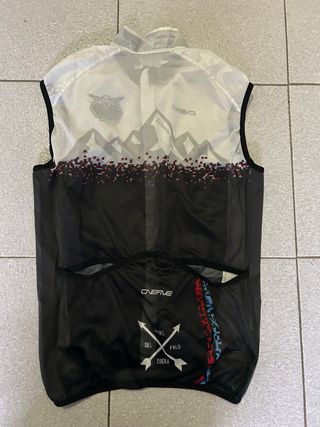Equipacion culote y maillot OneFiver similar Gobik
