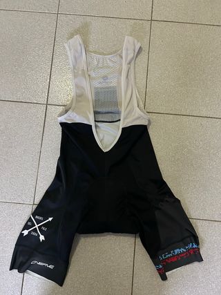 Equipacion culote y maillot OneFiver similar Gobik