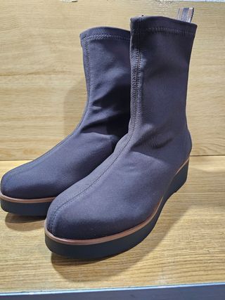 Botines planos marrones mujer