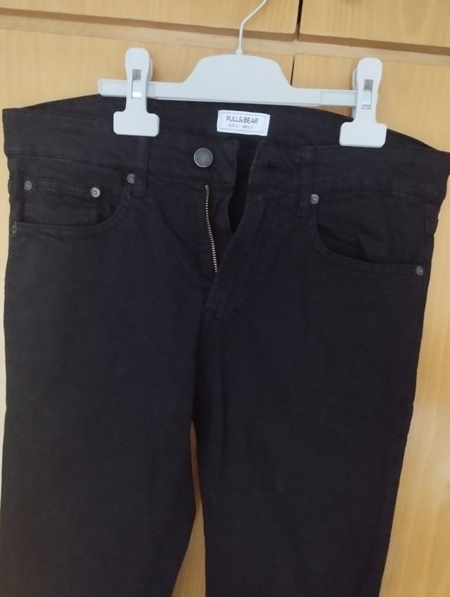 Jeans Pull&Bear negros -talla 40