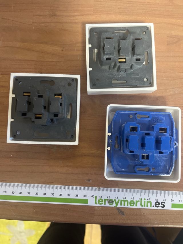 Lotto di Spina 25 Amp nuove 3 pz