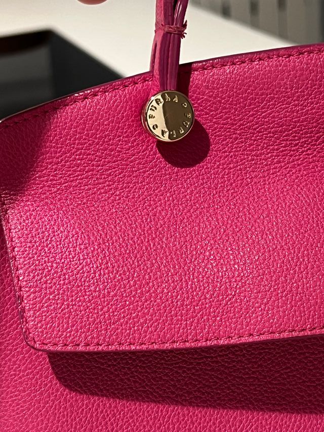Elegante bolso FURLA en color rosa