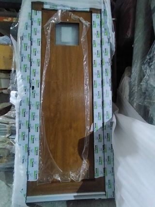 Puerta maciza pvc exterior