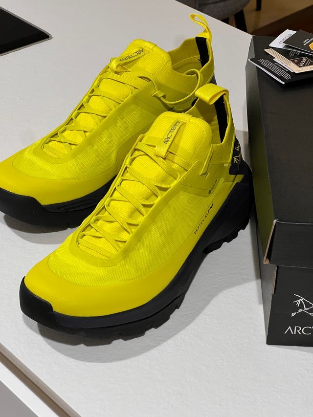 Zapatillas nuevas Arcteryx de trekking