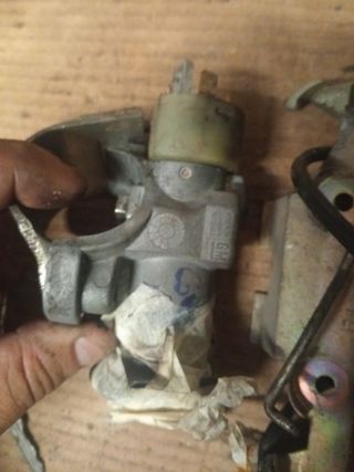 Conjunto Fechaduras e canhão Corsa B c/ Chave