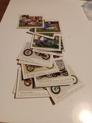 Cromos Motos Ediciones Unidas años 80.