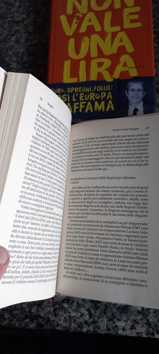 N.3 Libri di Mario Giordano in ottime condizioni.