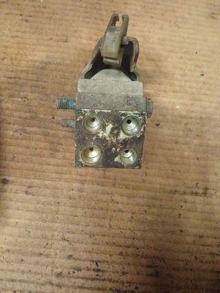 Distribuidor travagem Corsa B