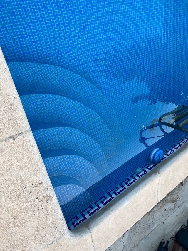Escalera piscina obra nueva