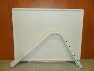 MESA DE EXTERIORES POR 15 EUROS