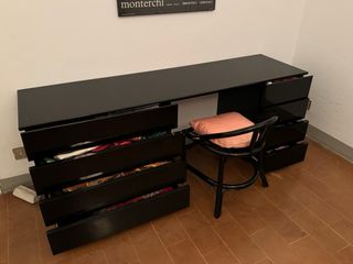 FIRENZE Cassettiera nera in legno massello