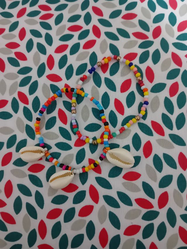 Pulseras de cuentas multicolor