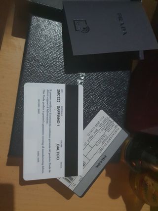 Caga,sin cartera Prada Negra