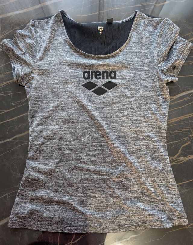 Completo sportivo Arena grigio