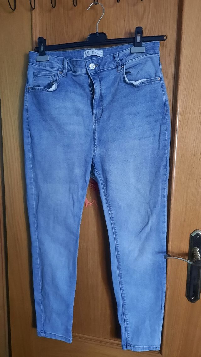 Vaqueros pitillo azules