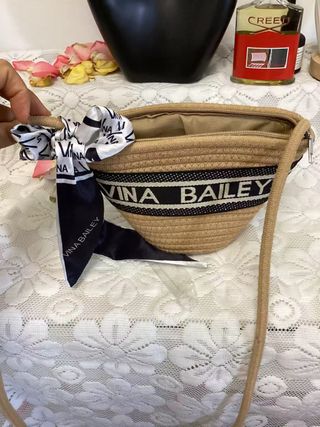 Bolso pequeño tejido a mano, elegante y exclusivo