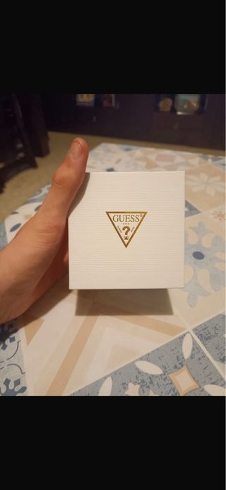 RELOJ GUEES NUEVO