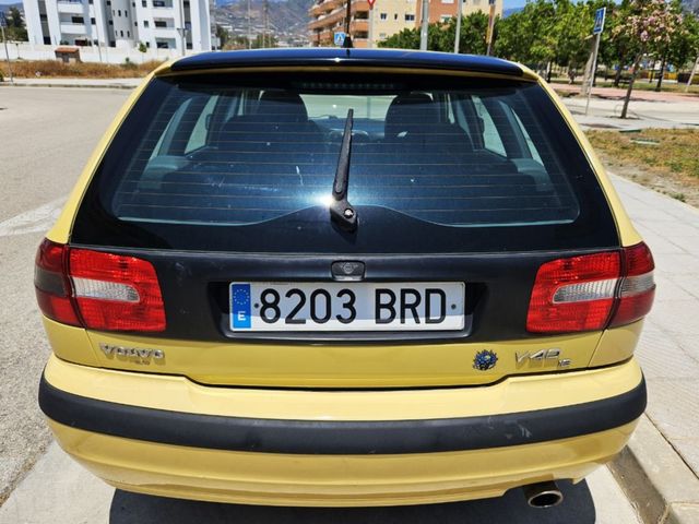 Volvo V40 1.8 122 CV